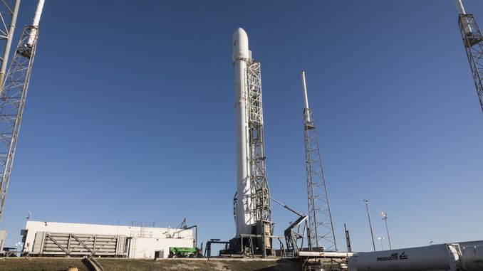 SpaceX запустить Falcon 9 FT із супутником Echo Star 23