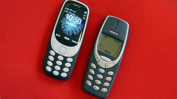 BlackBerry KeyOne та Nokia 3310