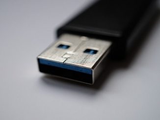 Витягувати USB-флешку безпечно - для чого це потрібно