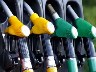 Як економити на бензині: 10 простих правил заправка